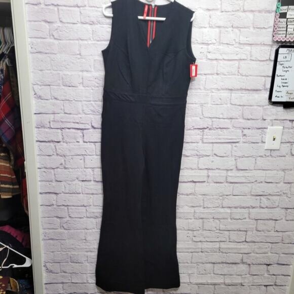 NWT Spanx Perfect Sleeveless Jumpsuit Sz L Tall Black Stretch Flare Leg Zip Back - Picture 1 of 10